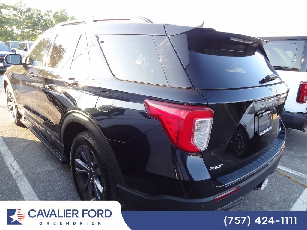 Certified 2023 Ford Explorer XLT w/ Equipment Group 202A AWD/4WD image 5