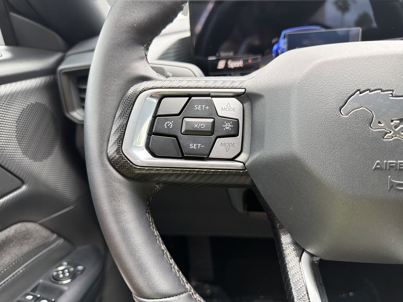 Certified 2025 Ford Mustang Coupe RWD image 24