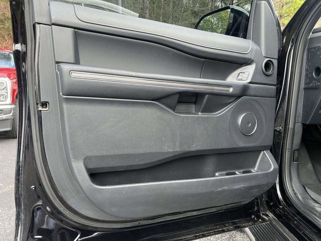 Certified 2023 Ford Expedition XLT image 22