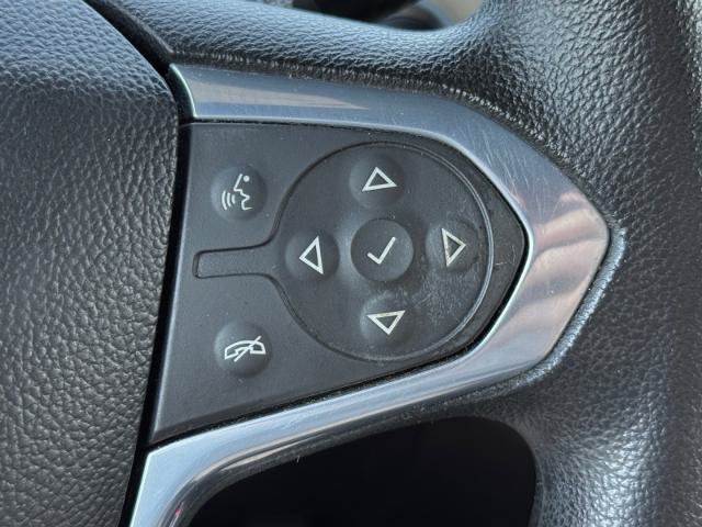 Used 2022 Chevrolet Traverse LS w/ Midnight/Sport Edition FWD image 20