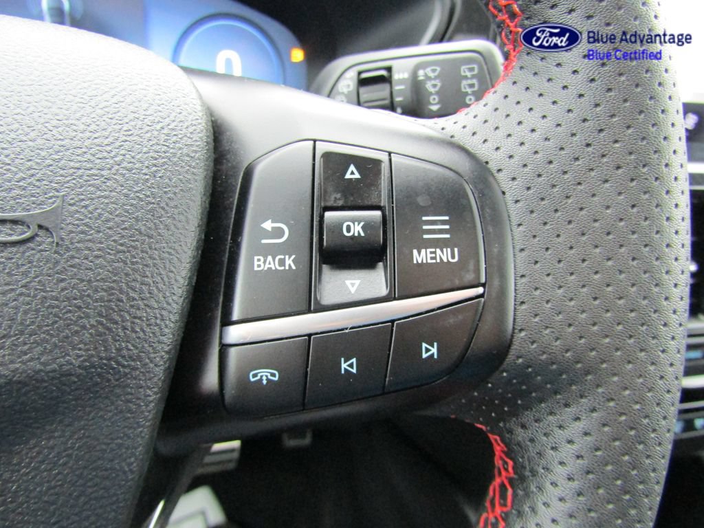 Certified 2023 Ford Escape ST-Line Select w/ Tech Pack #2 AWD/4WD image 31