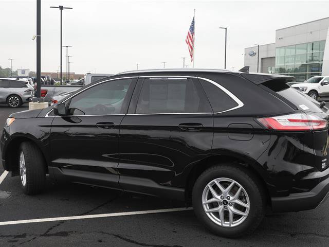 Certified 2024 Ford Edge SEL w/ Convenience Package AWD/4WD image 15
