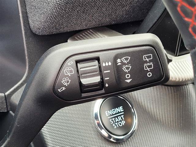 Certified 2025 Ford Explorer ST-Line AWD/4WD image 33