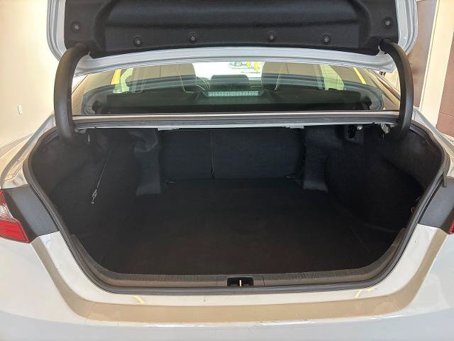 Used 2023 Toyota Camry SE FWD image 10