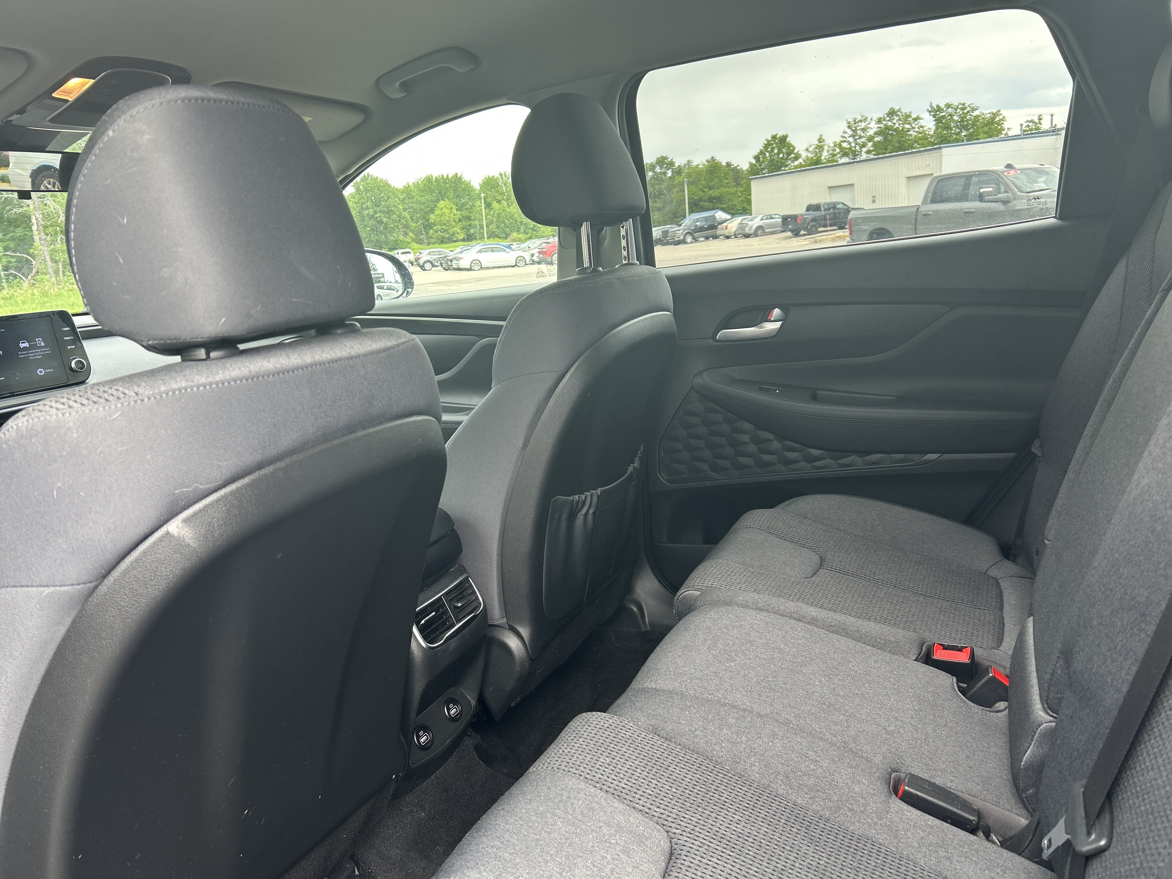 Used 2022 Hyundai Santa Fe SEL AWD/4WD image 13