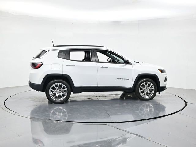 Used 2023 Jeep Compass Latitude AWD/4WD video 2