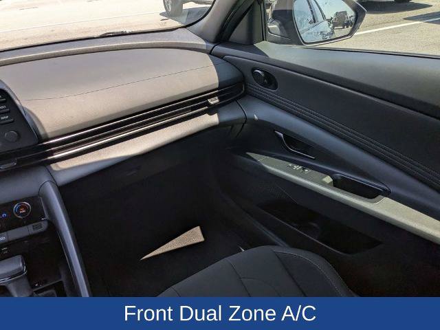 Used 2025 Hyundai Elantra Sport FWD image 18