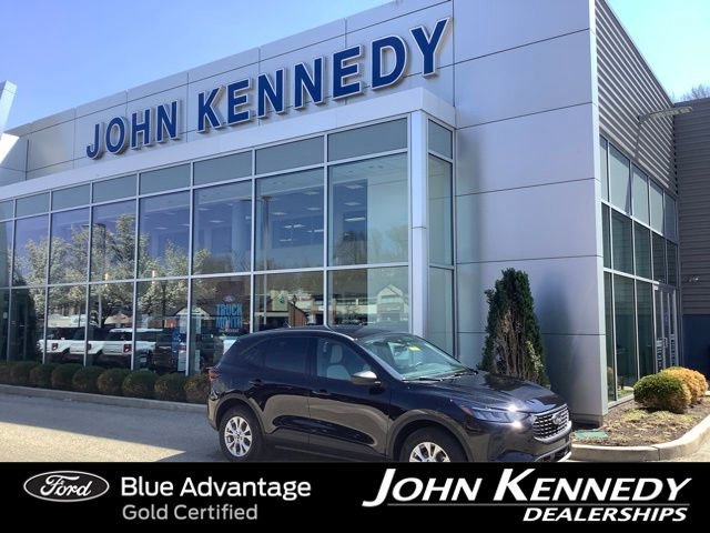 Certified 2025 Ford Escape Active w/ Cold Weather Package AWD/4WD image 8