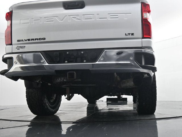 Used 2022 Chevrolet Silverado 2500 LTZ w/ LTZ Plus Package AWD/4WD image 37