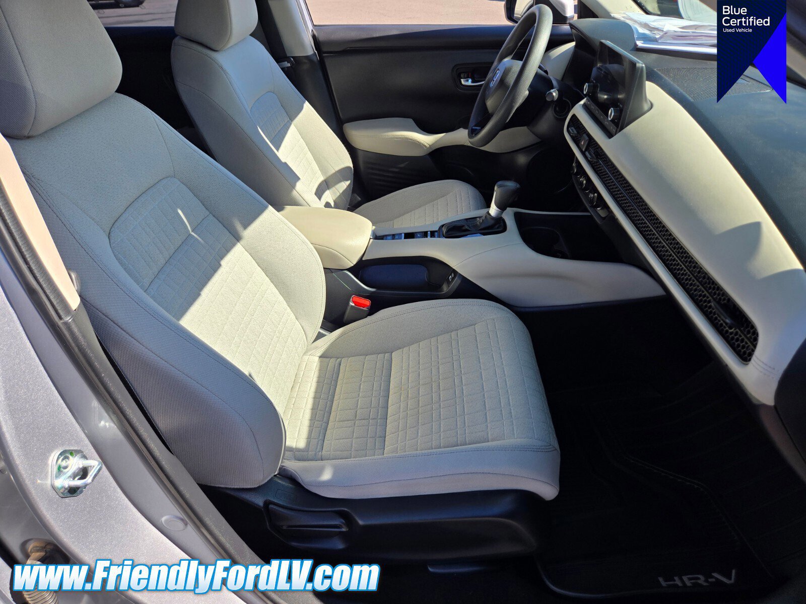 Used 2023 Honda HR-V LX image 16