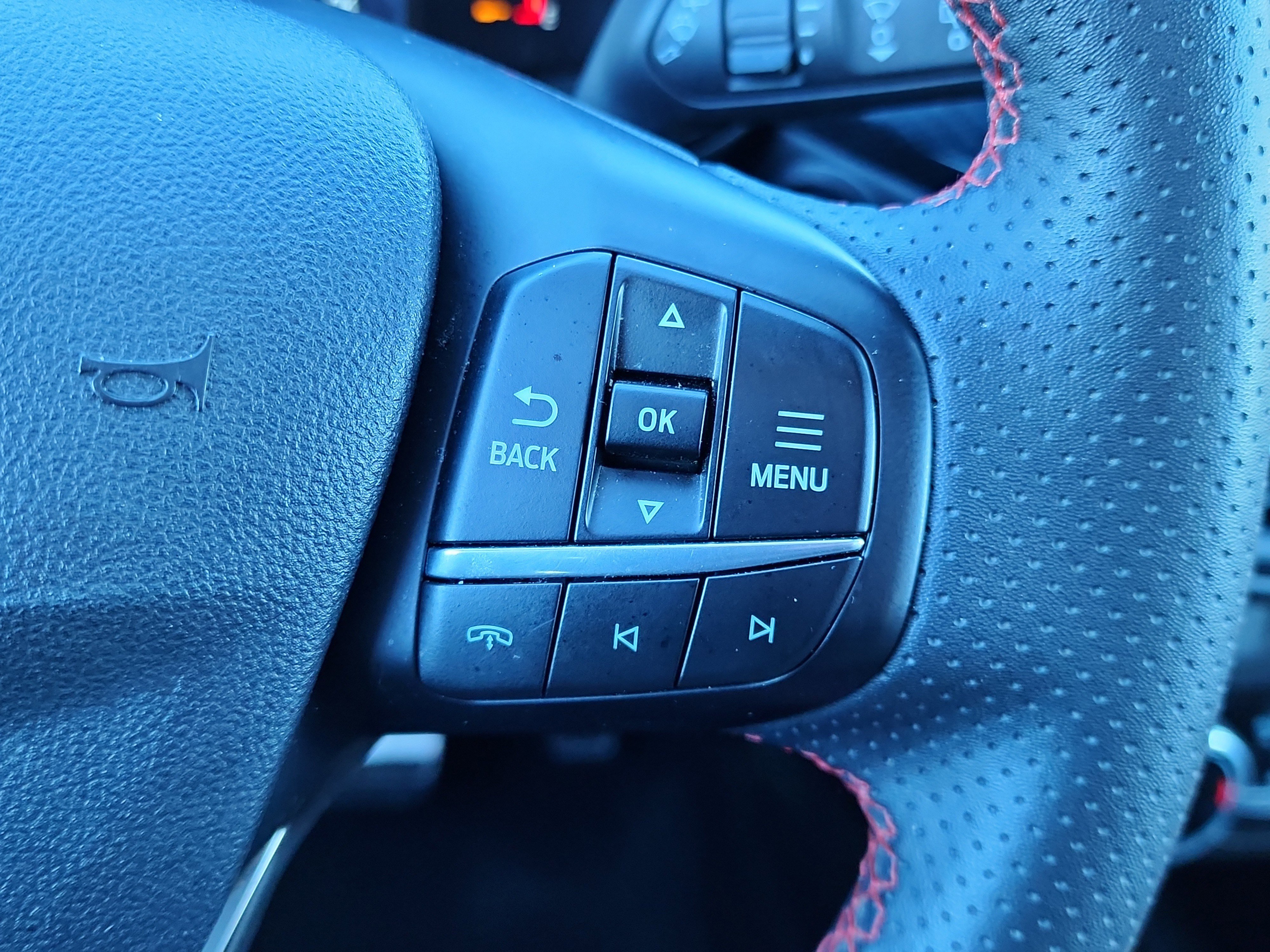 Certified 2024 Ford Escape ST-Line image 20