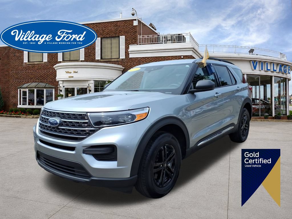 Certified 2023 Ford Explorer XLT w/ Class IV Trailer Tow Package AWD/4WD image 1