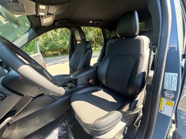 Certified 2023 Ford Escape ST-Line w/ Tech Pack #1 AWD/4WD image 19