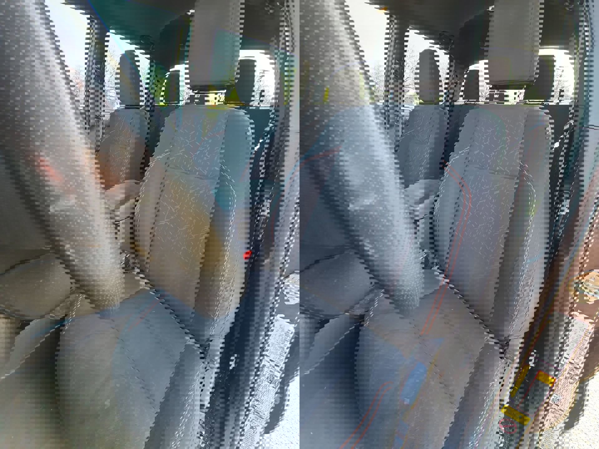 Used 2017 Toyota Tacoma TRD Off-Road w/ Premium & Technology Package image 11