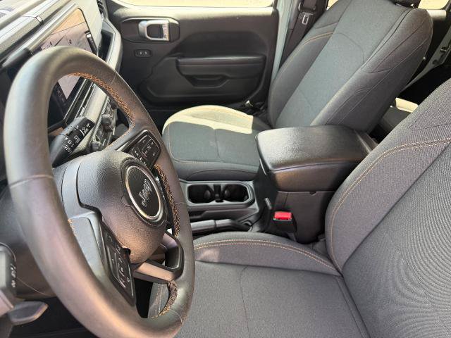 Used 2024 Jeep Wrangler Unlimited AWD/4WD image 10