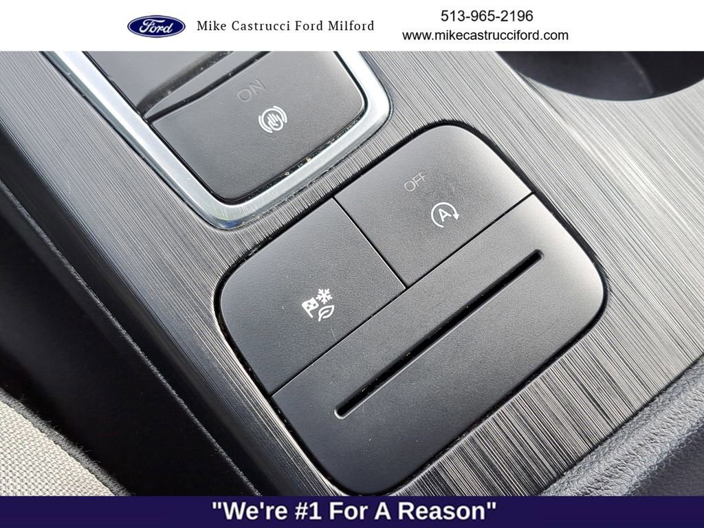 Certified 2022 Ford Escape S image 15