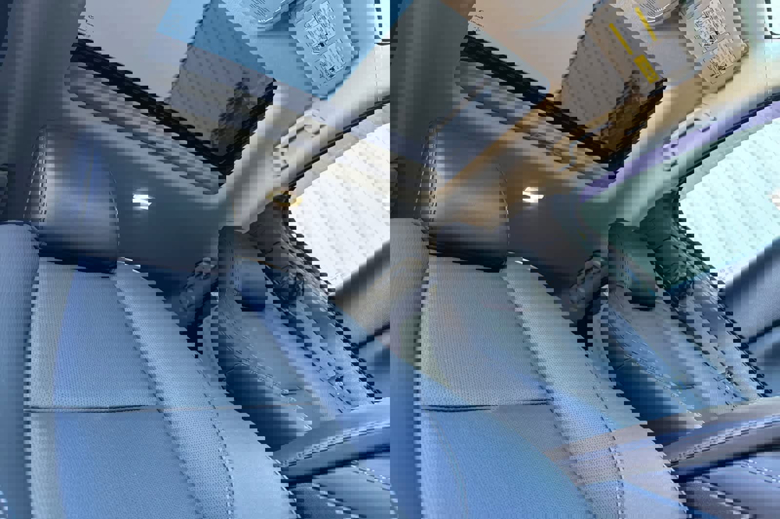 Used 2022 MAZDA CX-30 AWD 2.5 S w/ Premium Package image 17