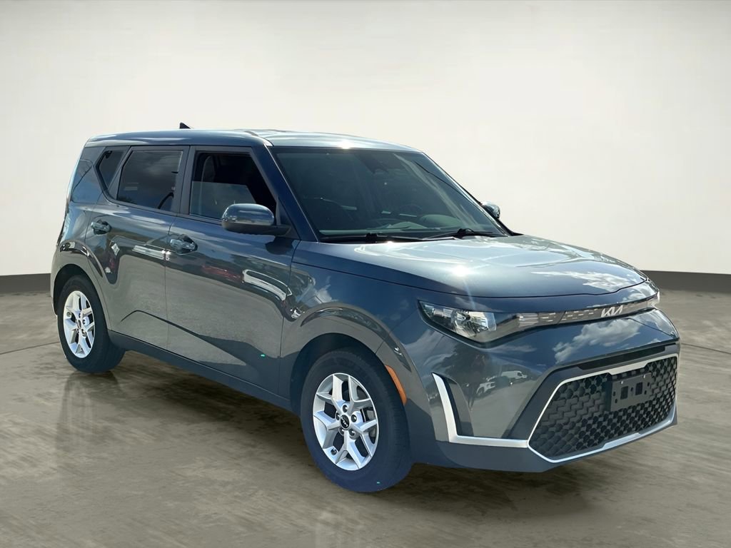 Used 2024 Kia Soul LX w/ Option Group 015 image 11