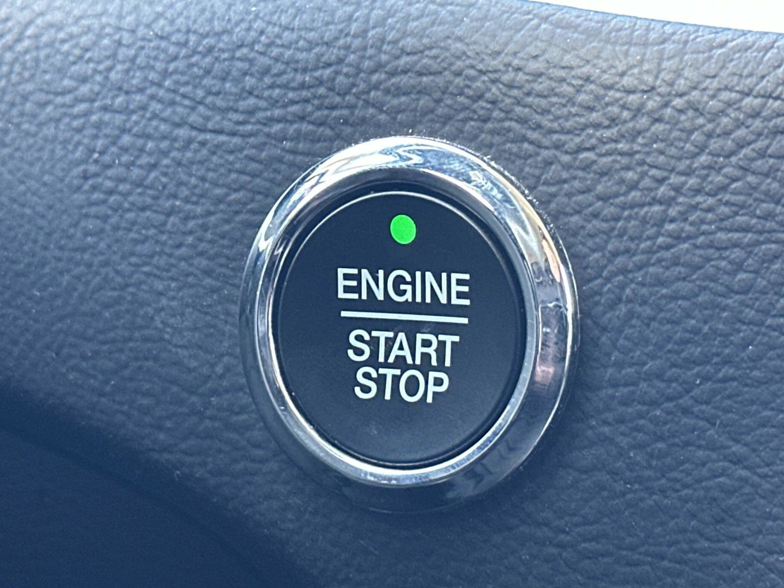 Certified 2024 Ford Edge SEL image 17