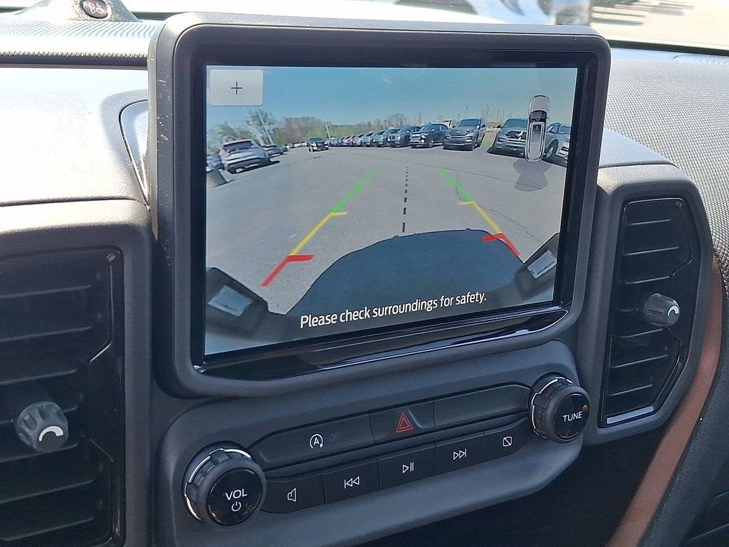 Certified 2022 Ford Bronco Sport Outer Banks w/ Tech Package AWD/4WD image 17