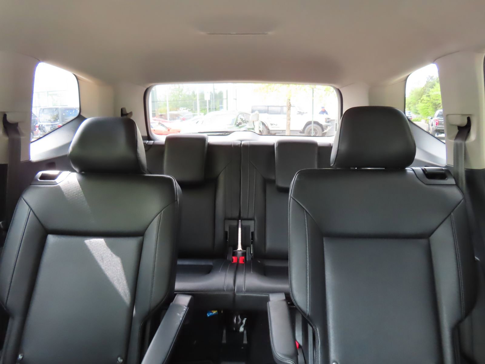 Used 2019 Volkswagen Atlas SE w/ Towing Package AWD/4WD image 36