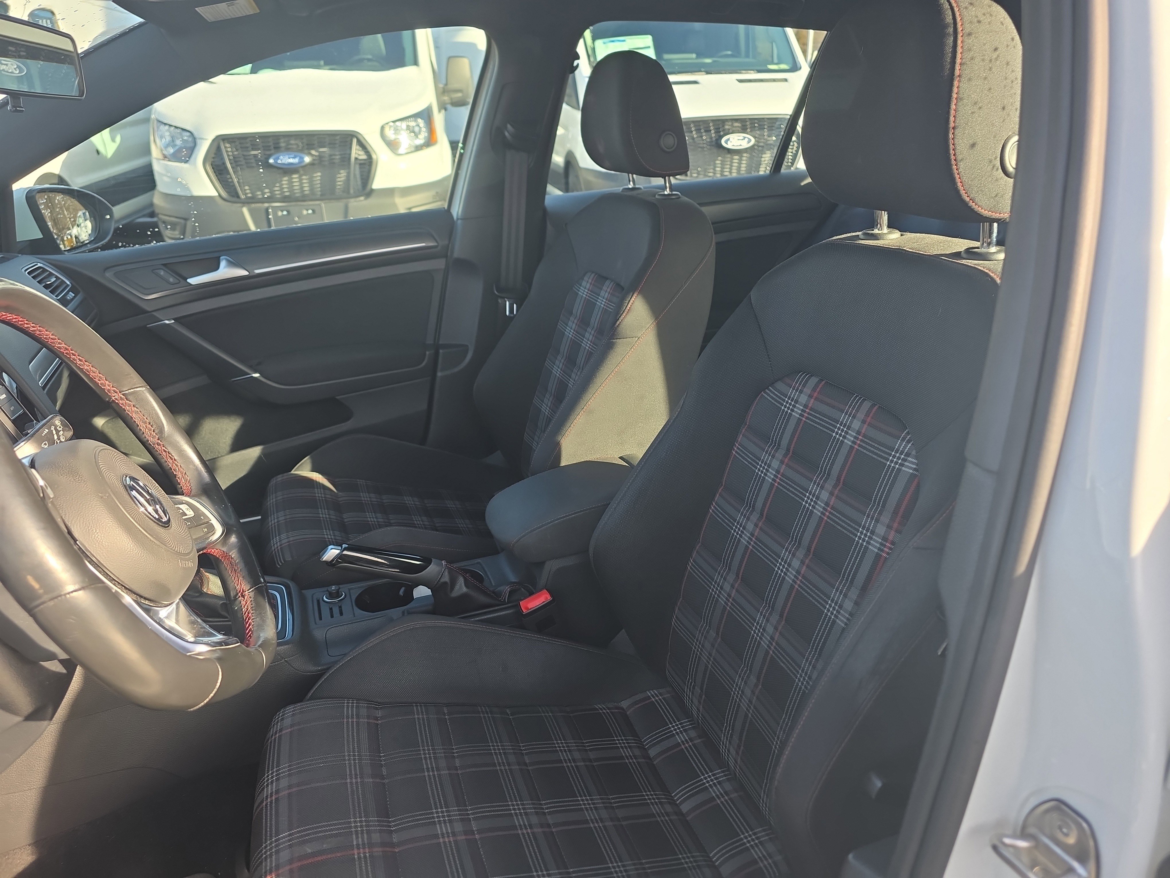 Used 2018 Volkswagen GTI S image 22