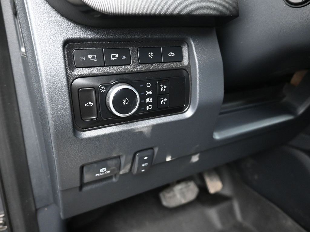 Certified 2023 Ford F250 Platinum image 13