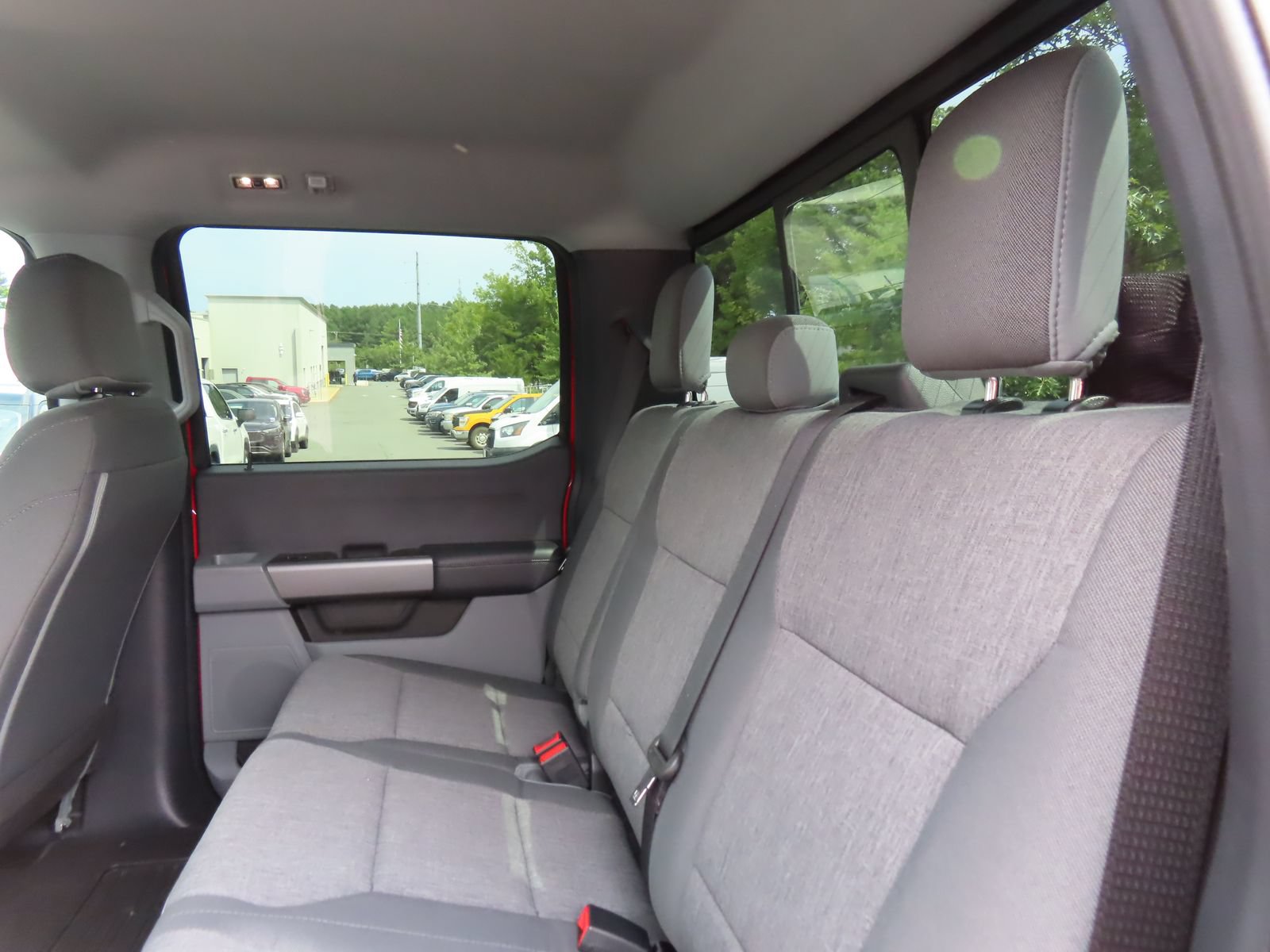 Certified 2026 Ford F250 XL w/ STX Appearance Package AWD/4WD image 32
