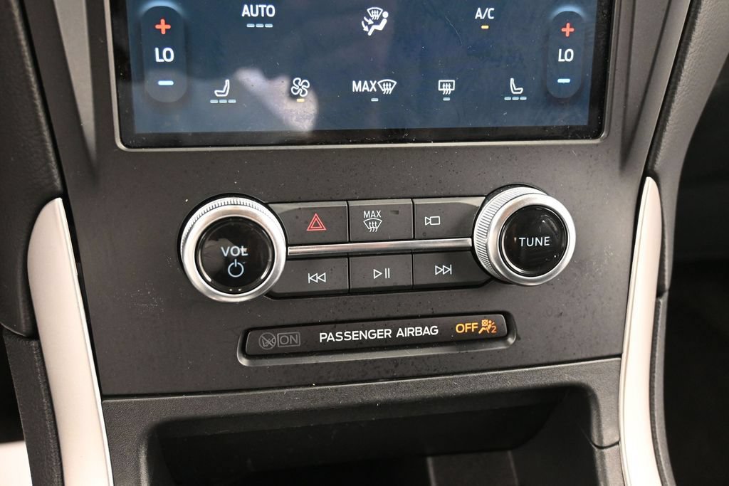 Certified 2024 Ford Edge SEL AWD/4WD image 11