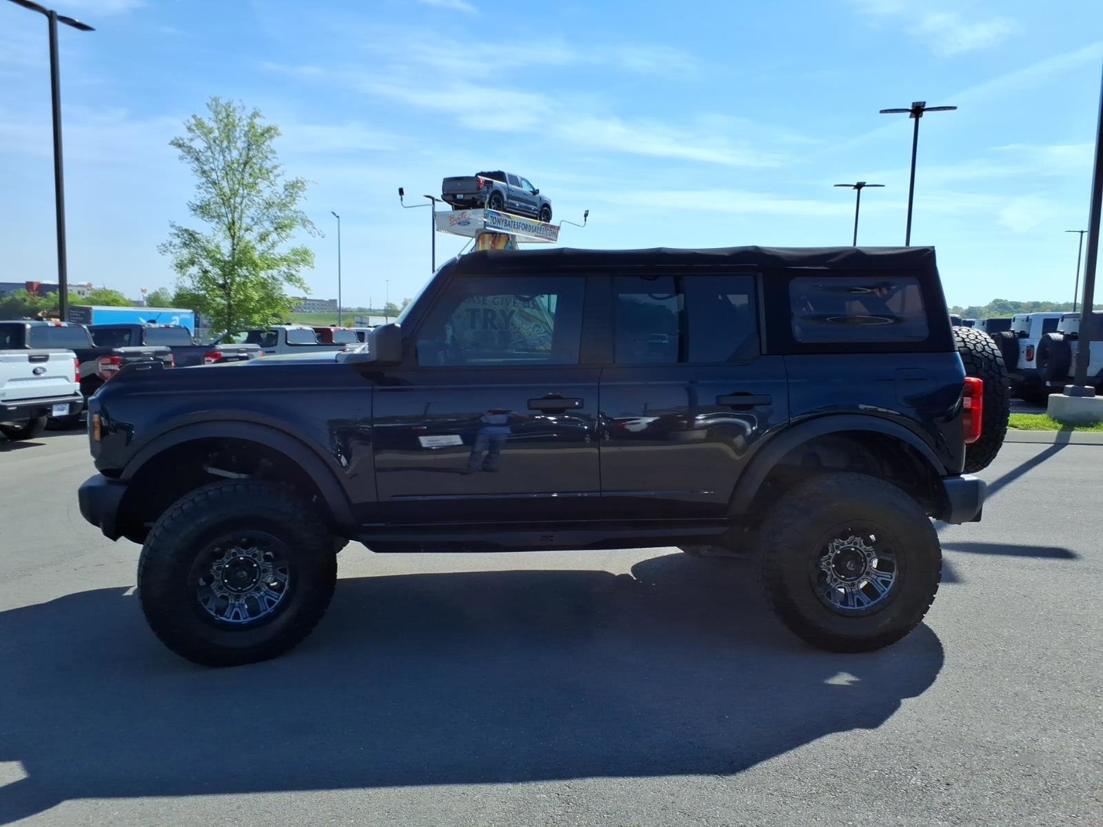 Certified 2021 Ford Bronco Big Bend image 2