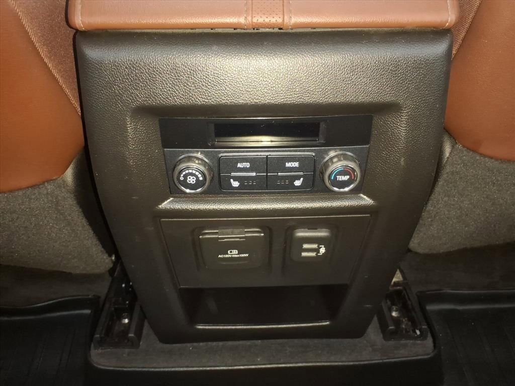 Used 2018 Chevrolet Traverse High Country image 13