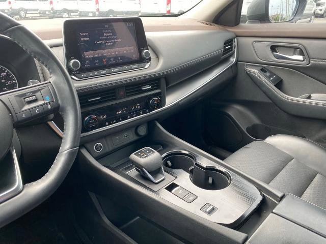 Used 2023 Nissan Rogue SV w/ SV Premium B Package FWD image 24