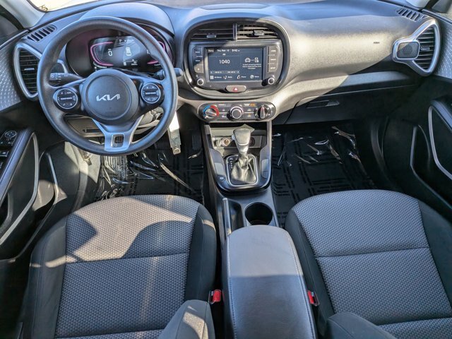 Used 2024 Kia Soul LX w/ Option Group 015 FWD image 22