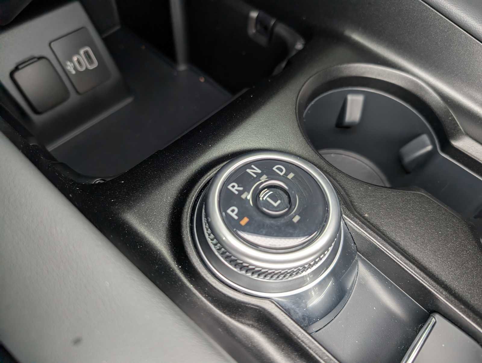 Certified 2025 Ford Explorer Active w/ Active Comfort Package image 31