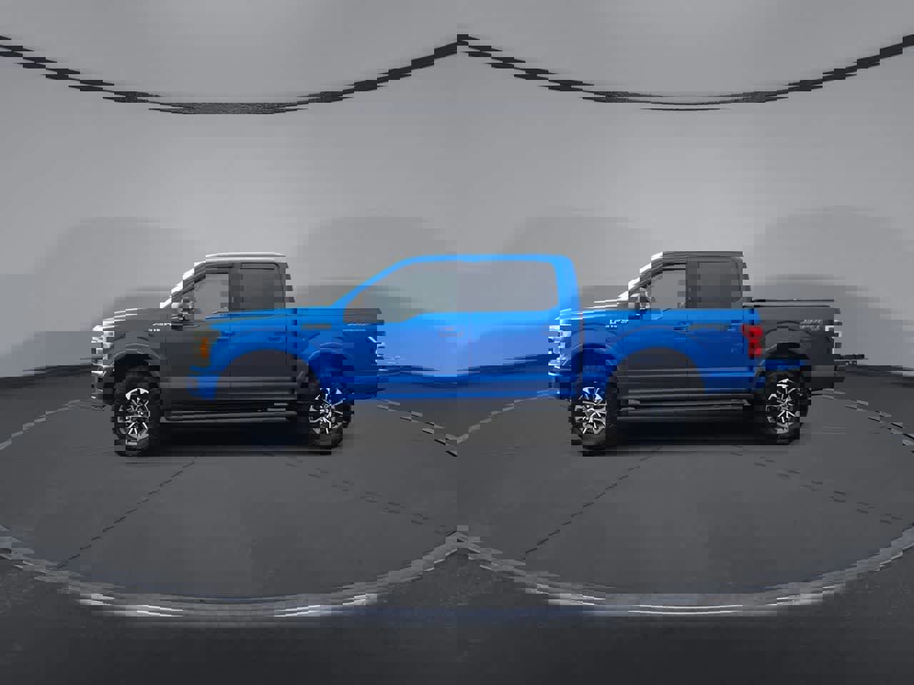 Certified 2019 Ford F150 XLT w/ Equipment Group 302A Luxury image 3