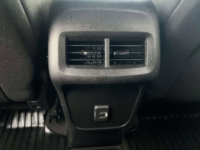 Used 2020 Chevrolet Equinox LT w/ Driver Convenience Package image 15