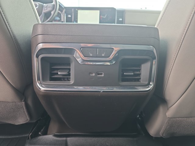 Used 2023 GMC Sierra 1500 SLT w/ SLT Convenience Package AWD/4WD image 12
