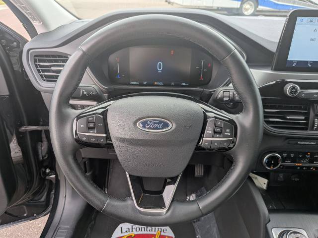 Certified 2023 Ford Escape Active AWD/4WD image 18