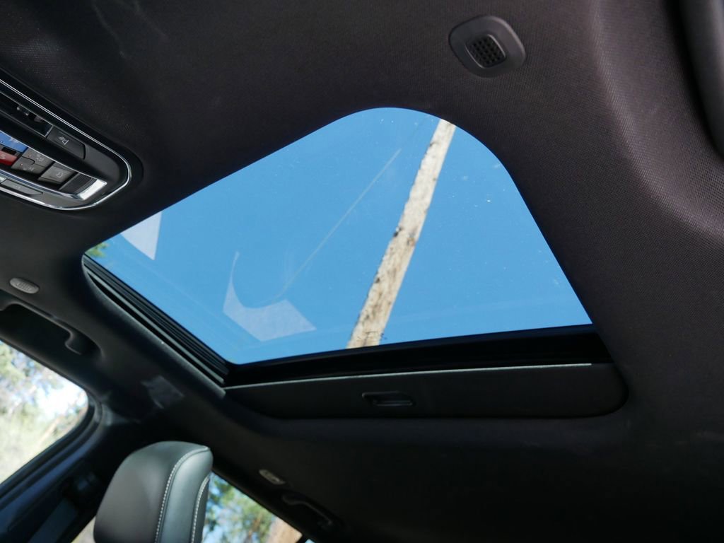 Used 2023 Jeep Grand Cherokee Altitude image 27