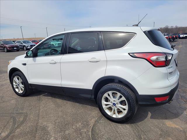 Certified 2017 Ford Escape SE image 9