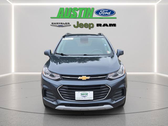 Used 2022 Chevrolet Trax LT w/ LT Convenience Package AWD/4WD image 8