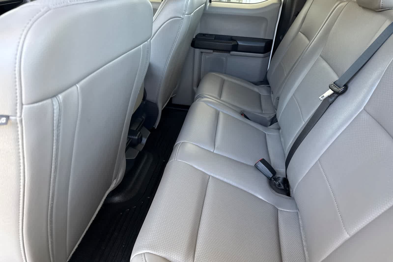 Certified 2022 Ford F250 XL w/ STX Appearance Package RWD image 13