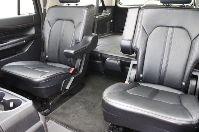 Certified 2019 Ford Expedition Max Platinum image 16