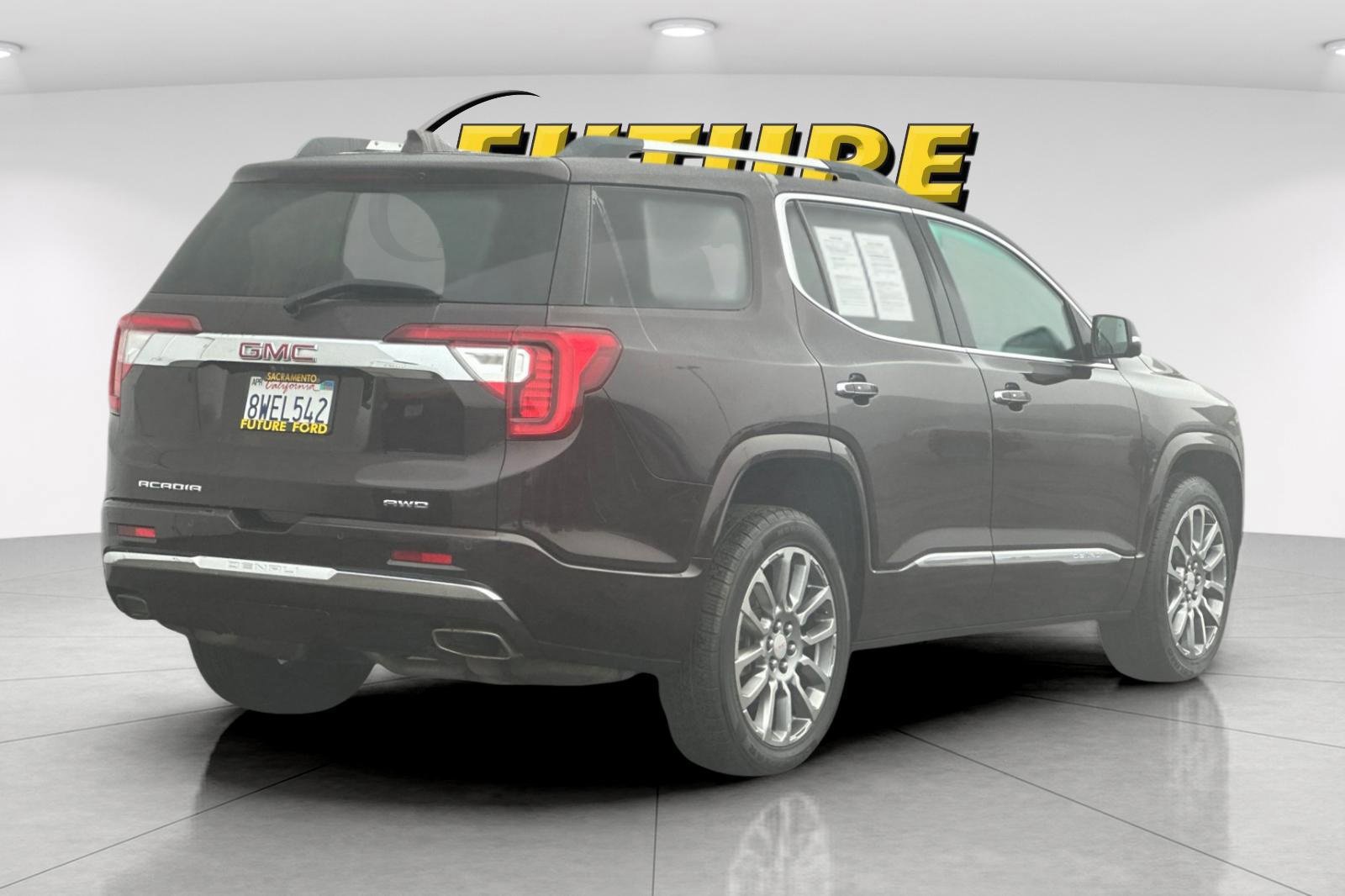 Used 2021 GMC Acadia Denali w/ Denali Technology Package image 5
