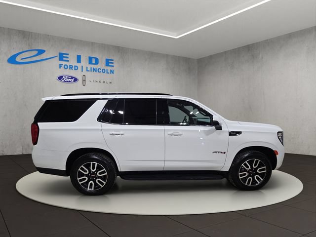 Used 2022 GMC Yukon AT4 w/ Technology Package AWD/4WD image 8