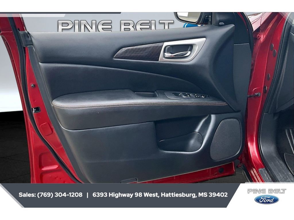 Used 2020 Nissan Pathfinder SV w/ Rock Creek Edition AWD/4WD image 17