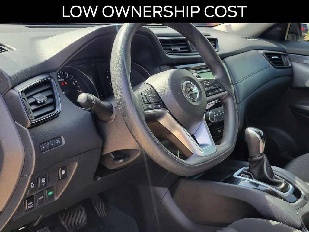 Used 2020 Nissan Rogue S AWD/4WD image 16