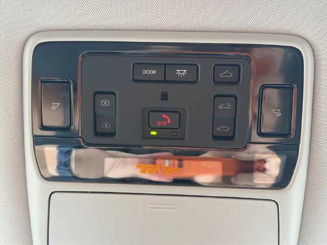 Used 2025 Toyota Grand Highlander AWD image 29