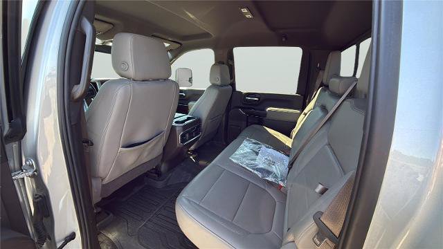 Used 2023 GMC Sierra 3500 SLT AWD/4WD image 18