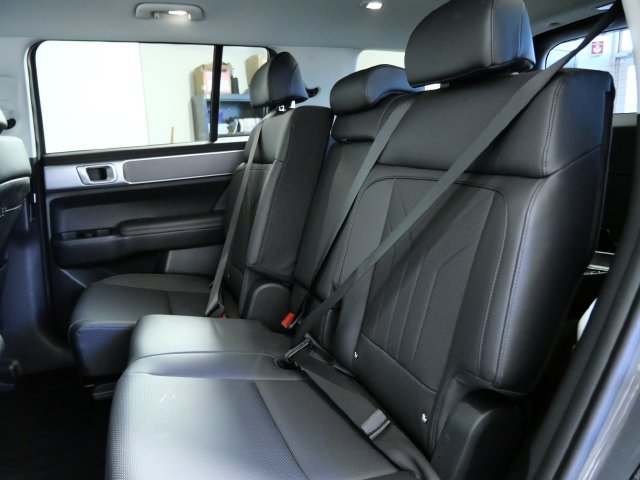 Used 2024 Hyundai Santa Fe XRT AWD/4WD image 16